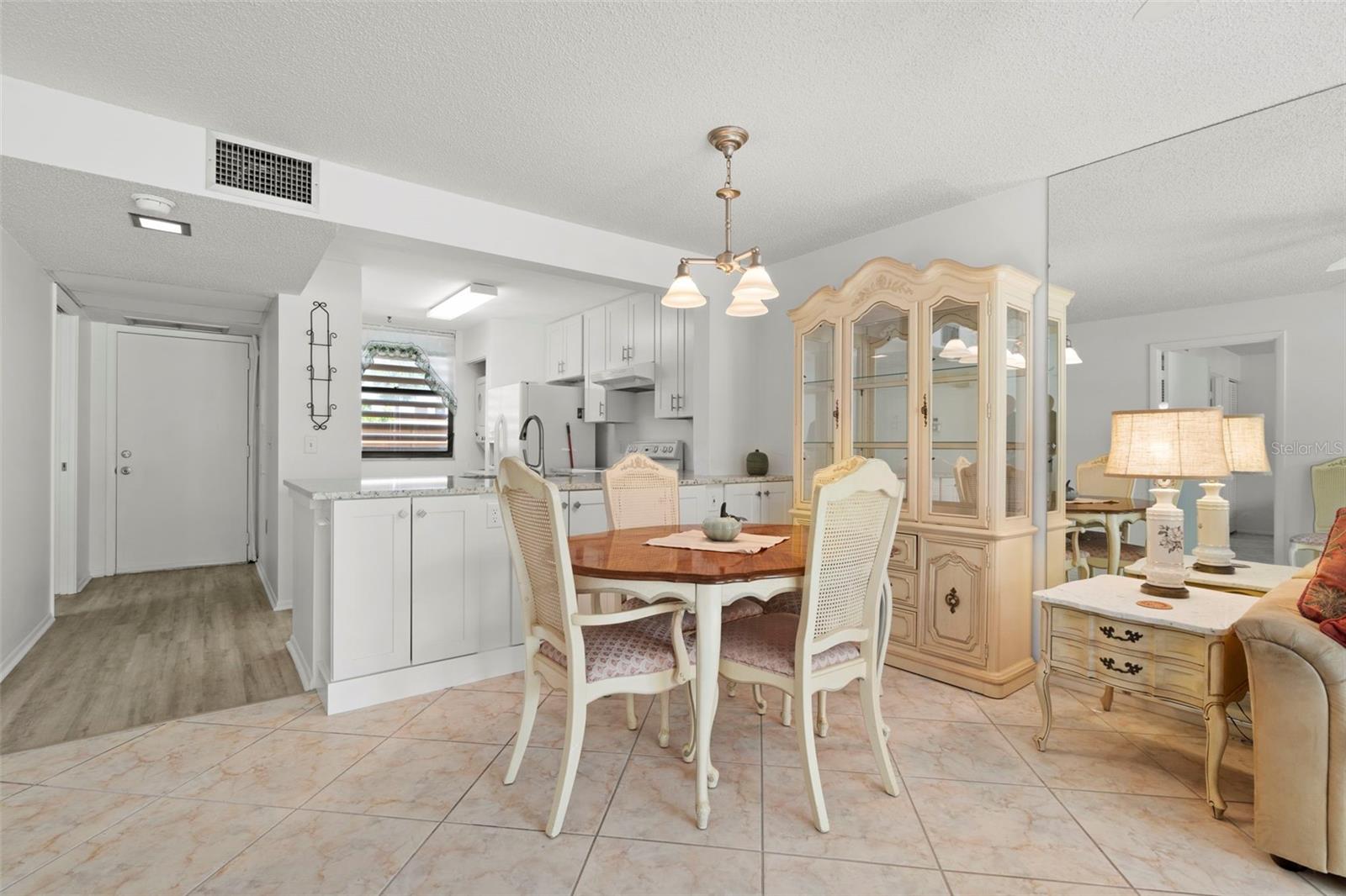 106 Tidewater Dr, Bradenton, FL 34210 photo