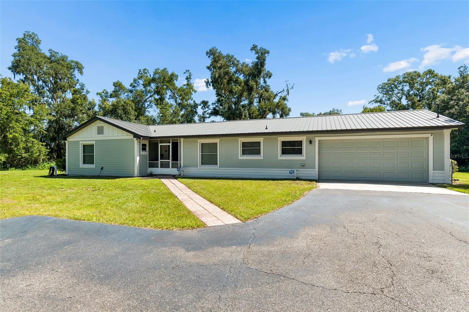 2321 Wooten Rd, Dover, FL 33527 photo