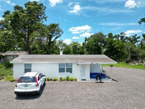 Single Family Residence in DADE CITY FL 11907 FRONTAGE ROAD.jpg