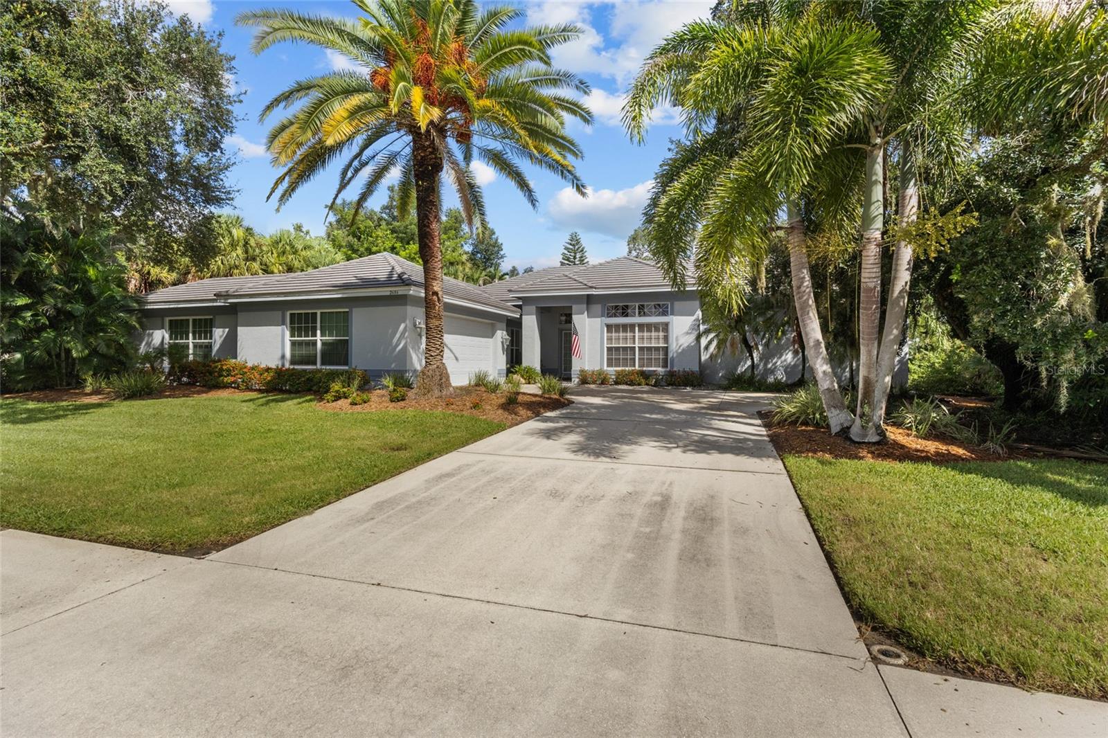 2686 Dick Wilson Dr, Sarasota, FL 34240 photo
