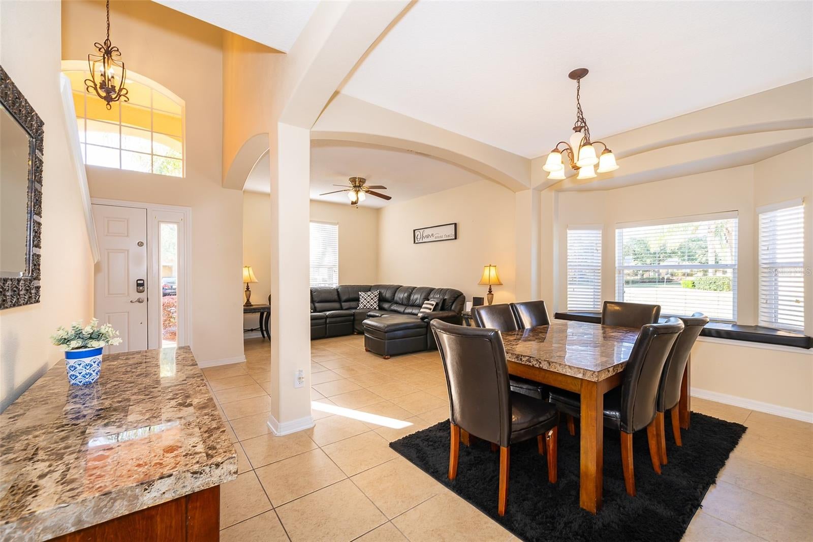 906 Orange Cosmos Blvd, Davenport, FL 33837 photo