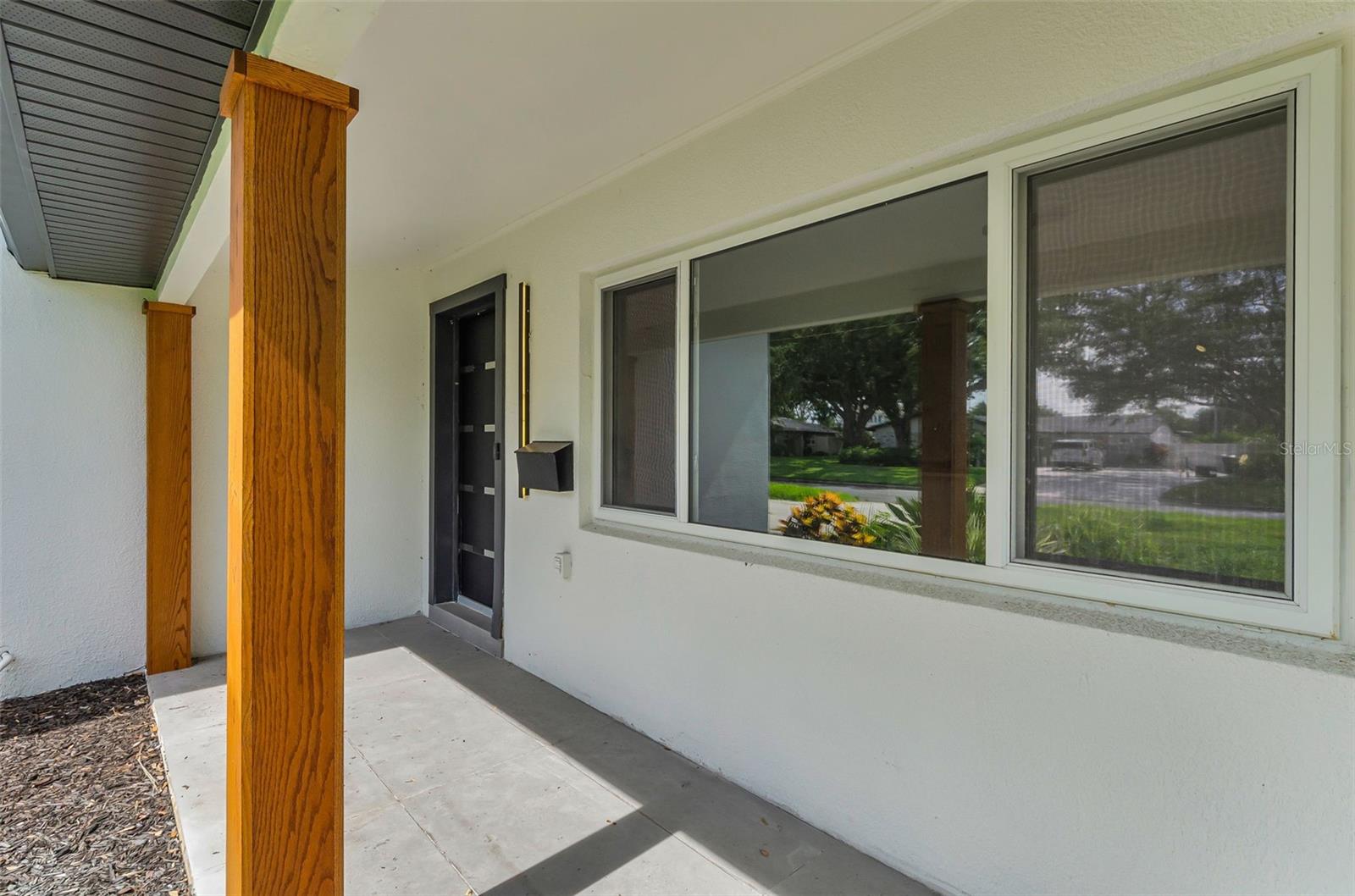 850 Rafael Blvd, Saint Petersburg, FL 33704 photo