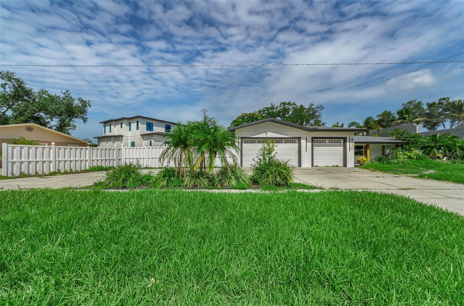 850 Rafael Blvd, Saint Petersburg, FL 33704 photo