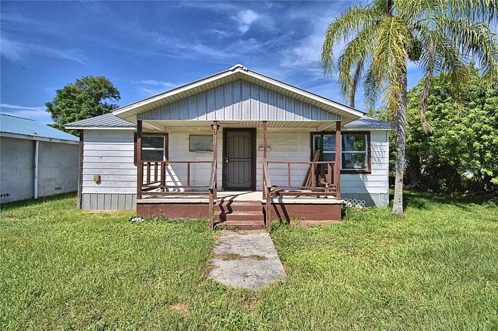 908 Delaney Ave, Avon Park, FL 33825