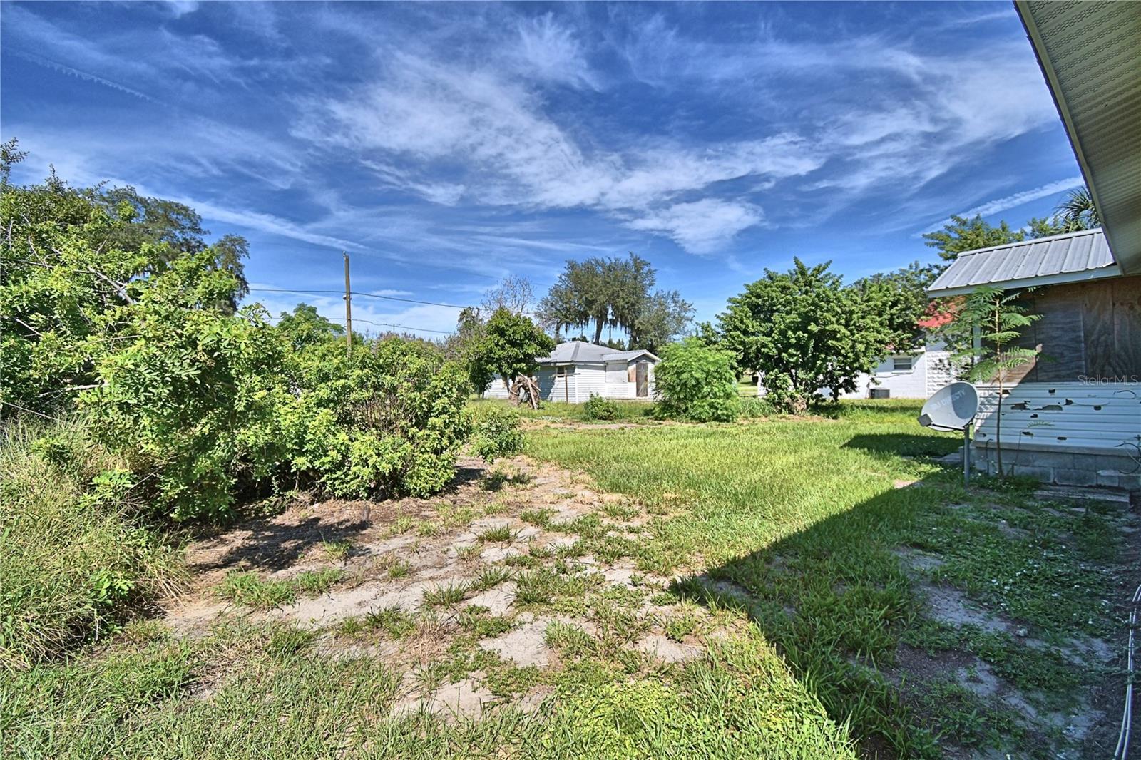908 S Delaney Ave, Avon Park, FL 33825 photo