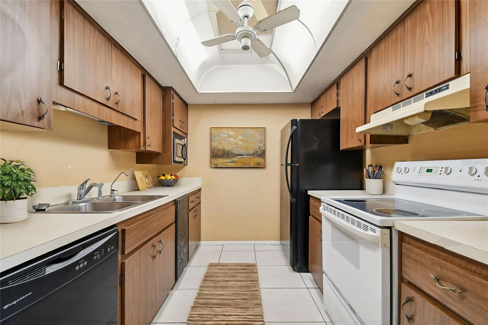 645 N Keene Rd, Clearwater, FL 33755 photo