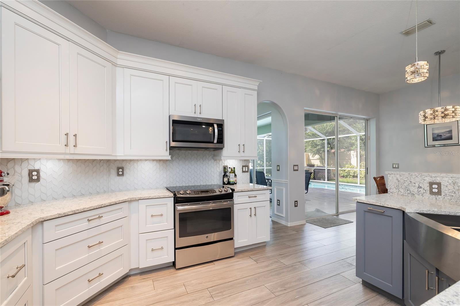 3009 Key Harbor Dr, Safety Harbor, FL 34695 photo