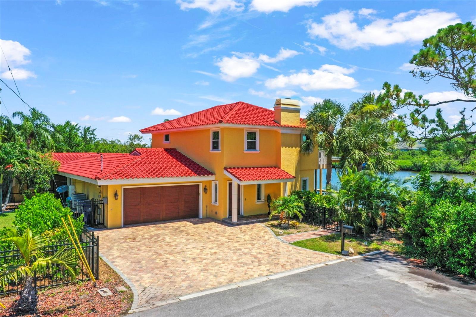 412 Orchid Ln, Palm Harbor, FL 34683 photo