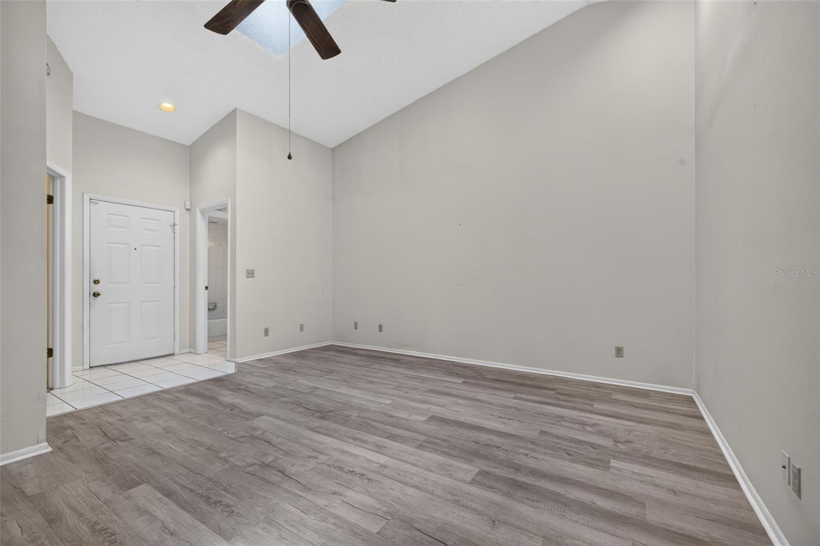 11754 Spring Tree Ln, Port Richey, FL 34668 photo