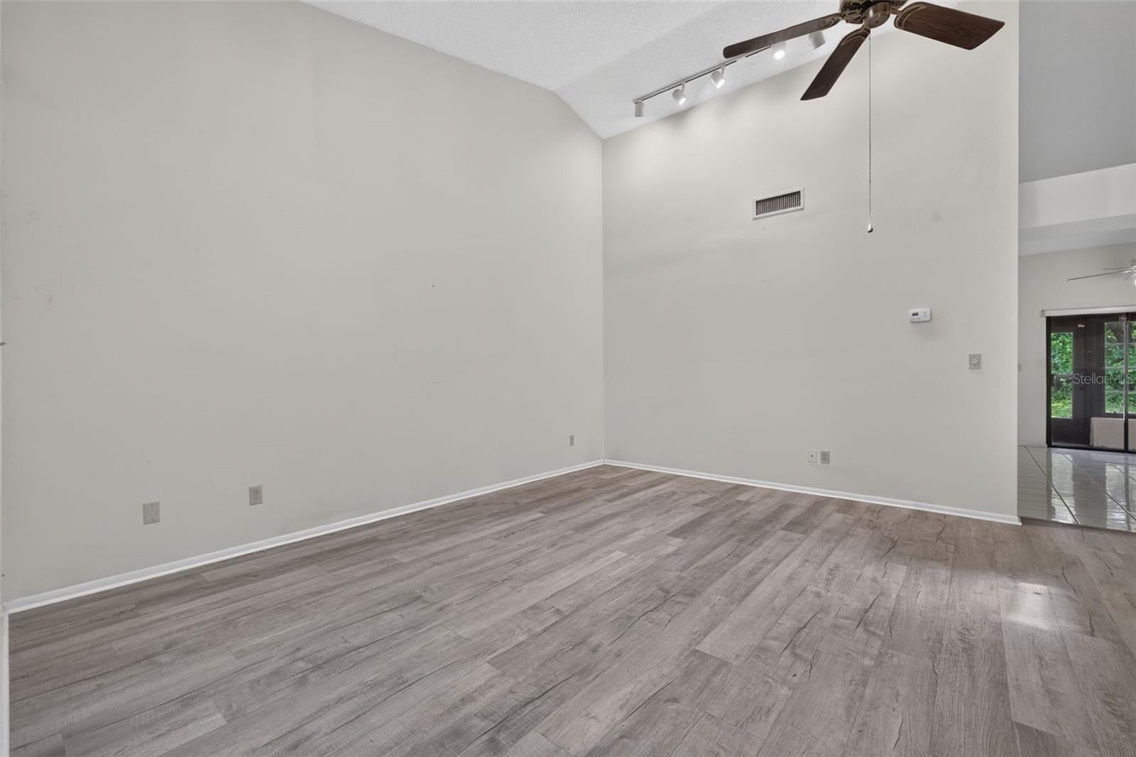 11754 Spring Tree Ln, Port Richey, FL 34668 photo