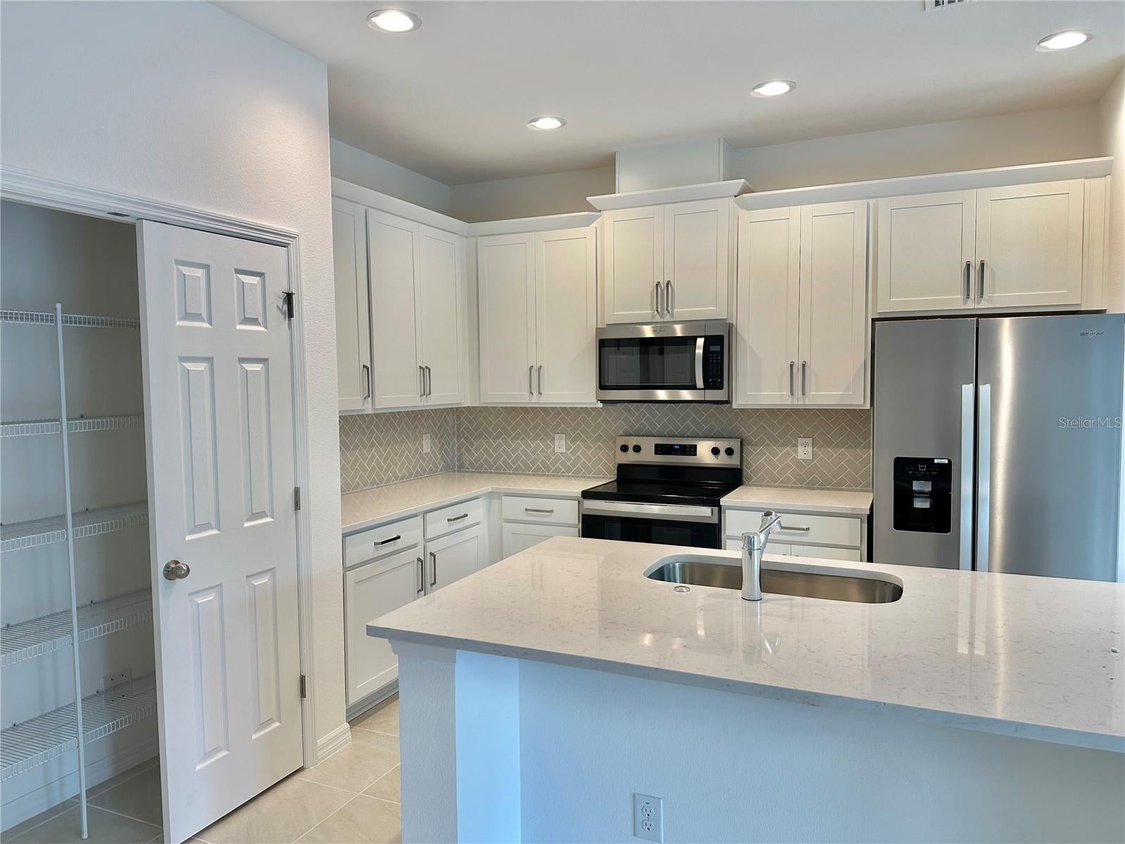 5826 Ali Grace Dr, Saint Cloud, FL 34771 photo