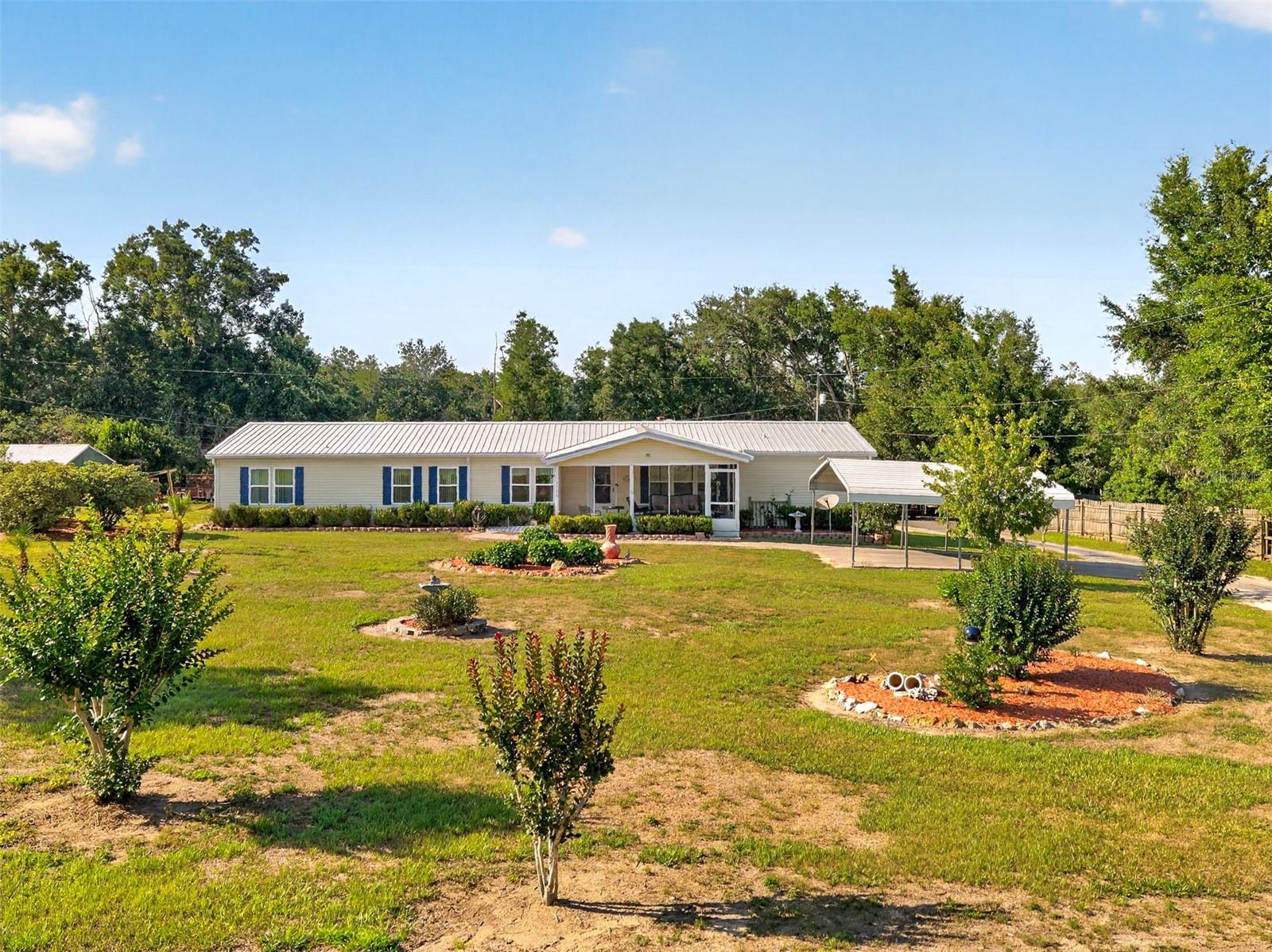 9706 Us Highway 301, Dade City, FL 33525 photo