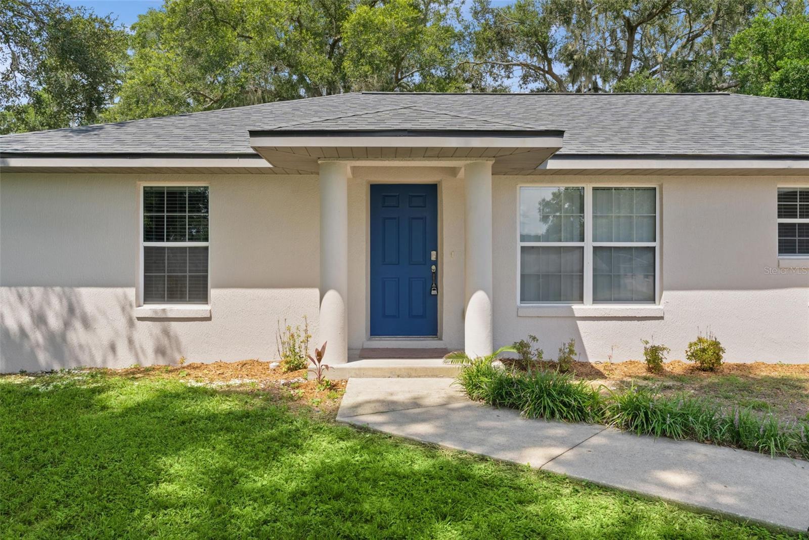 36127 Pine Tree St, Fruitland Park, FL 34731 photo