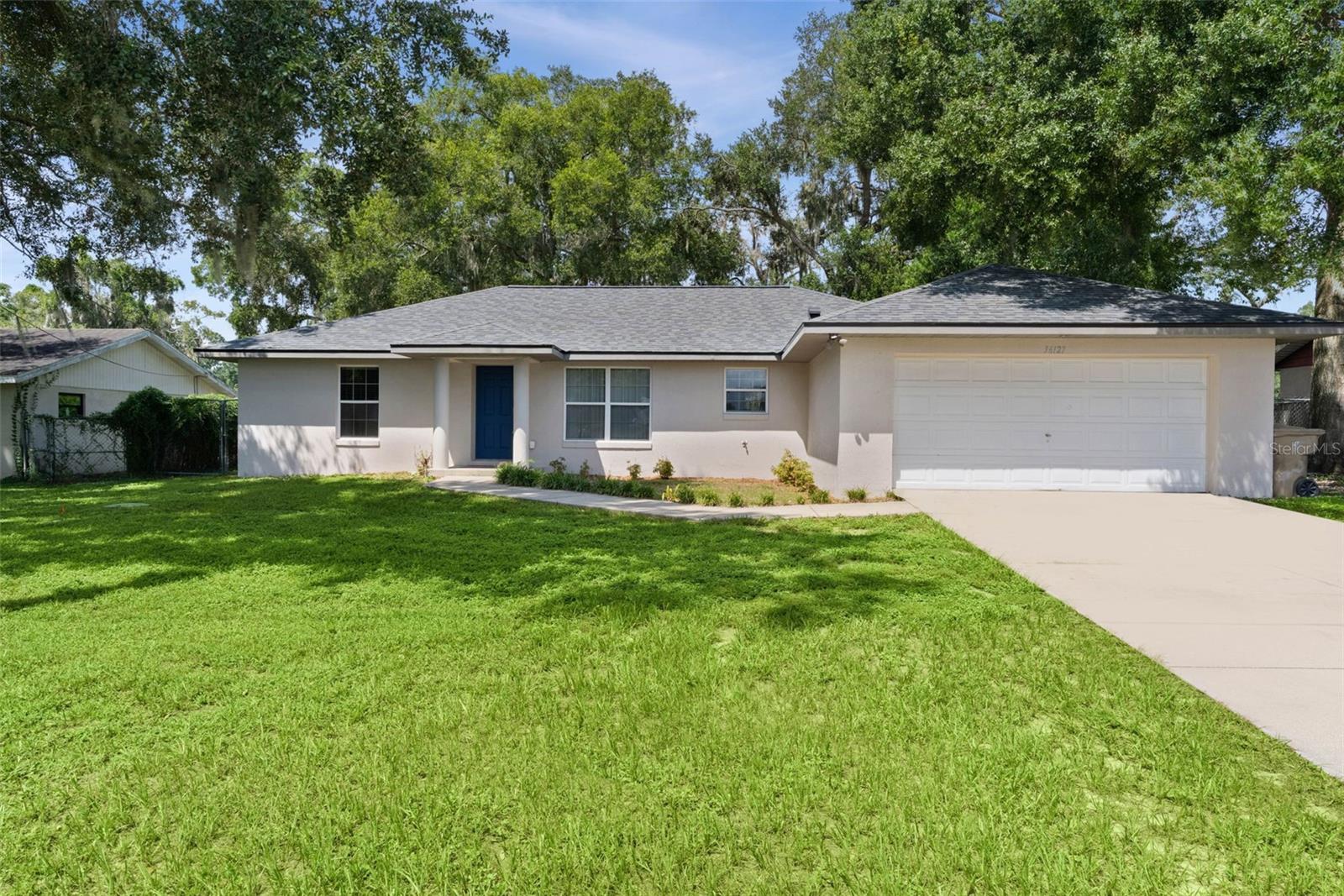 36127 Pine Tree St, Fruitland Park, FL 34731 photo