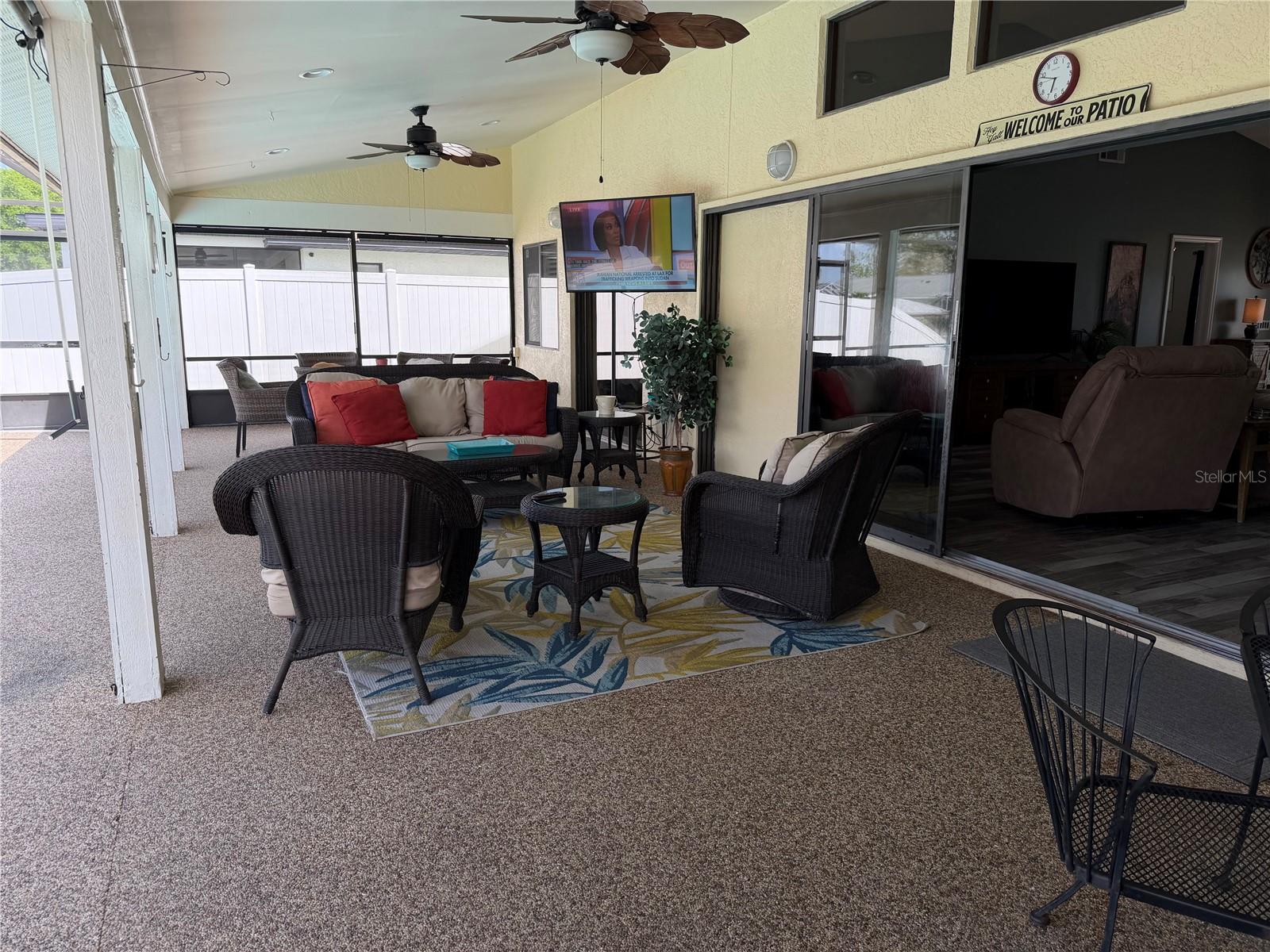 18 Classic Ct, Palm Coast, FL 32137 photo
