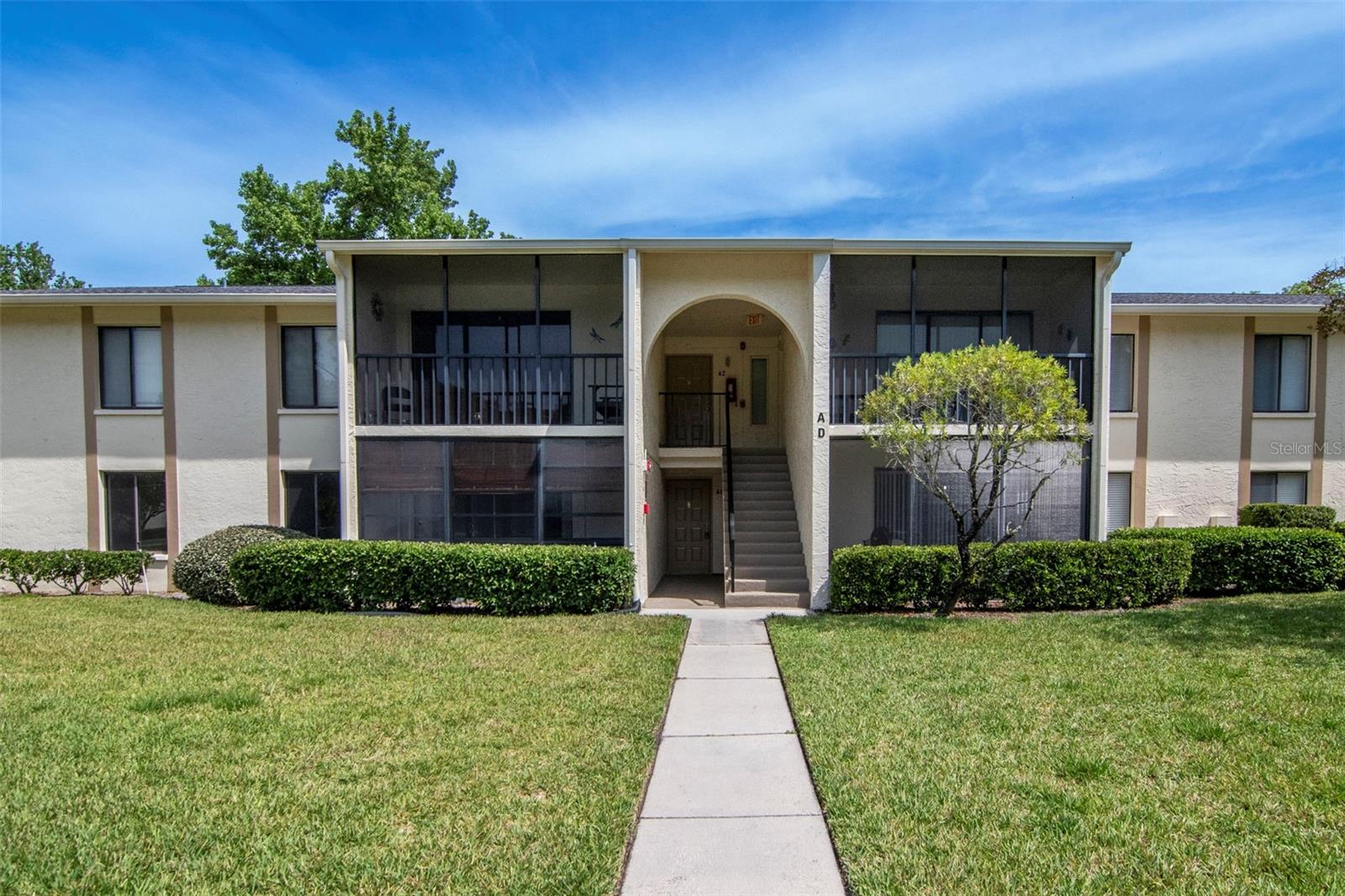 3211 Lake Pine Way, Tarpon Springs, FL 34688