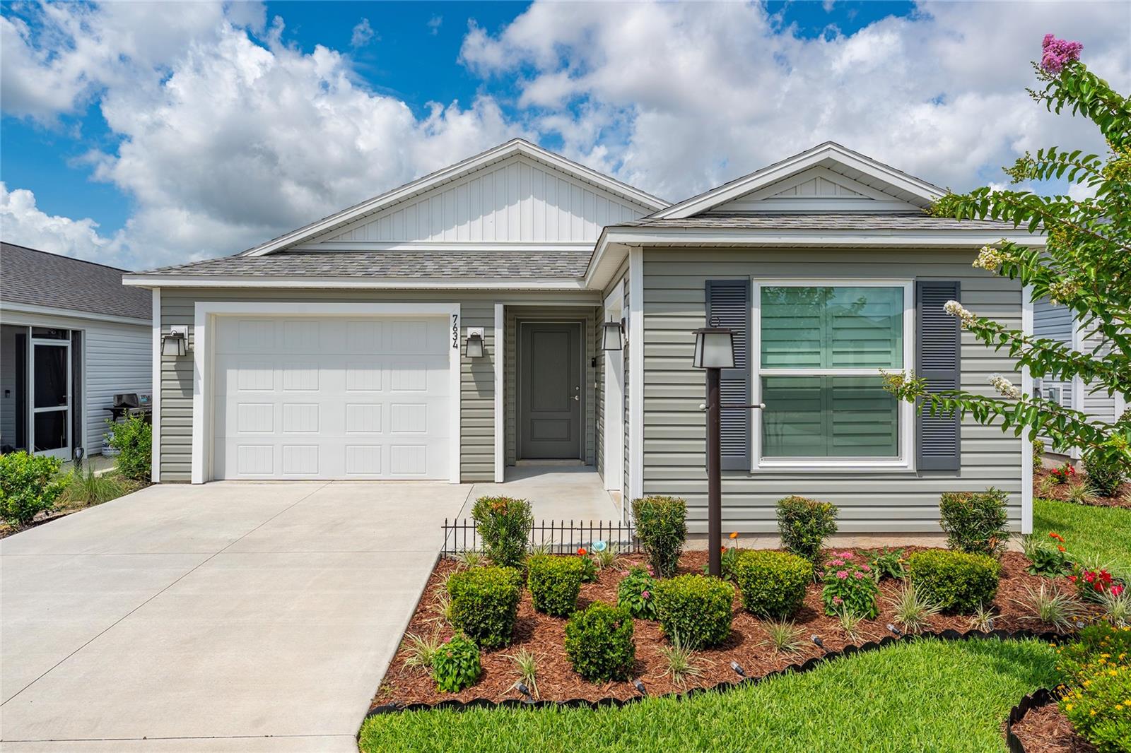 7634 Cheryl Ct, The Villages, FL 34762 photo