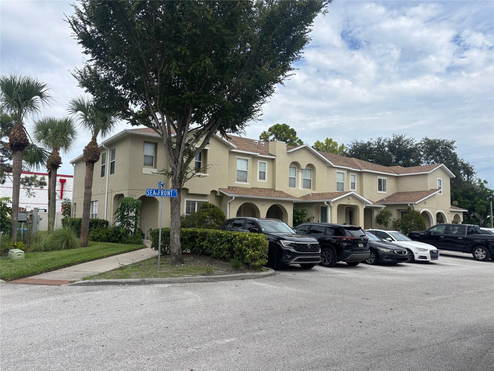 2013 Sea Front Ct, Clearwater, FL 33763 photo
