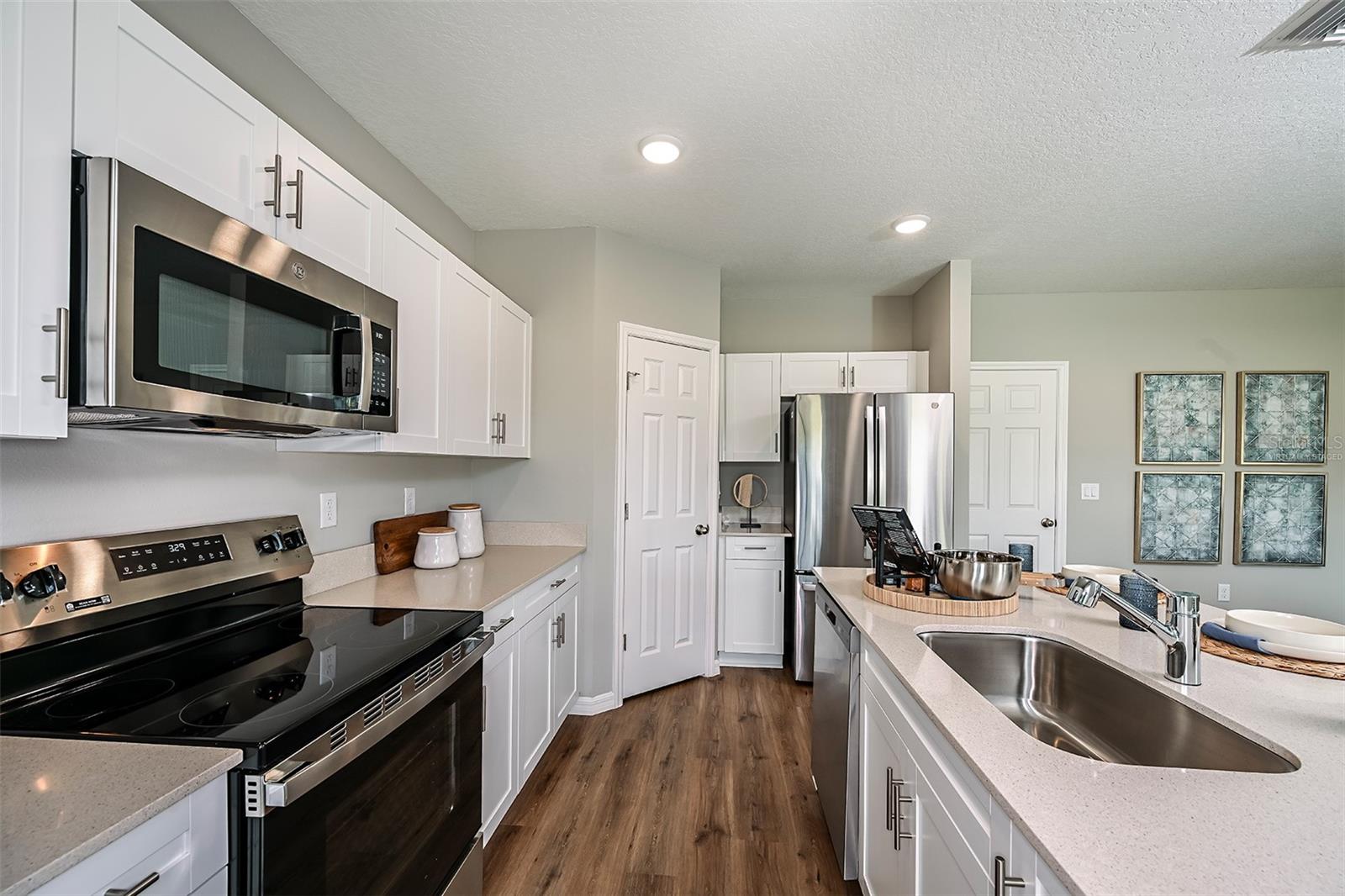 1103 Foreshore Ln, Haines City, FL 33844 photo