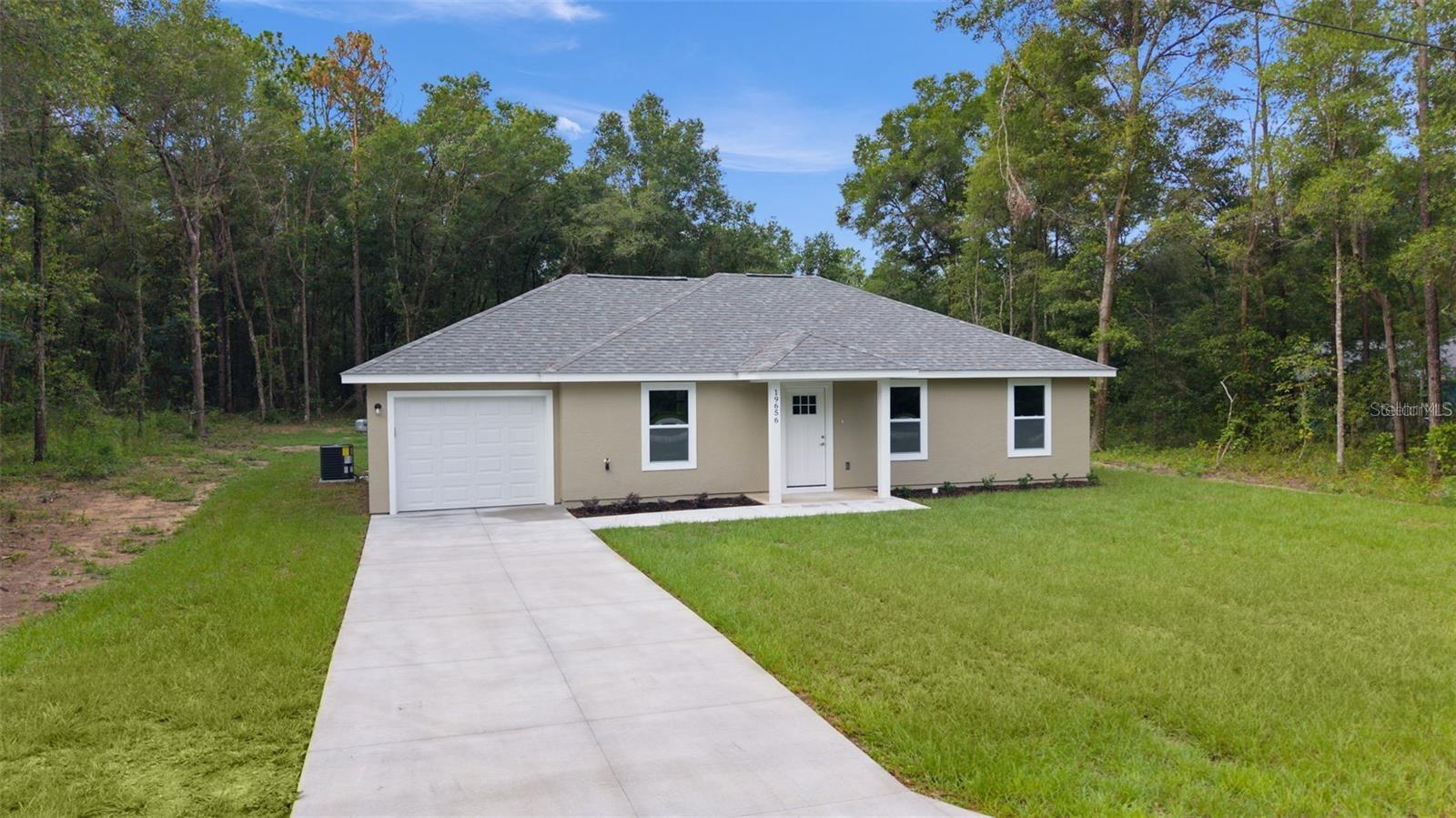 106 Sequoia Trl, Ocklawaha, FL 32179 photo