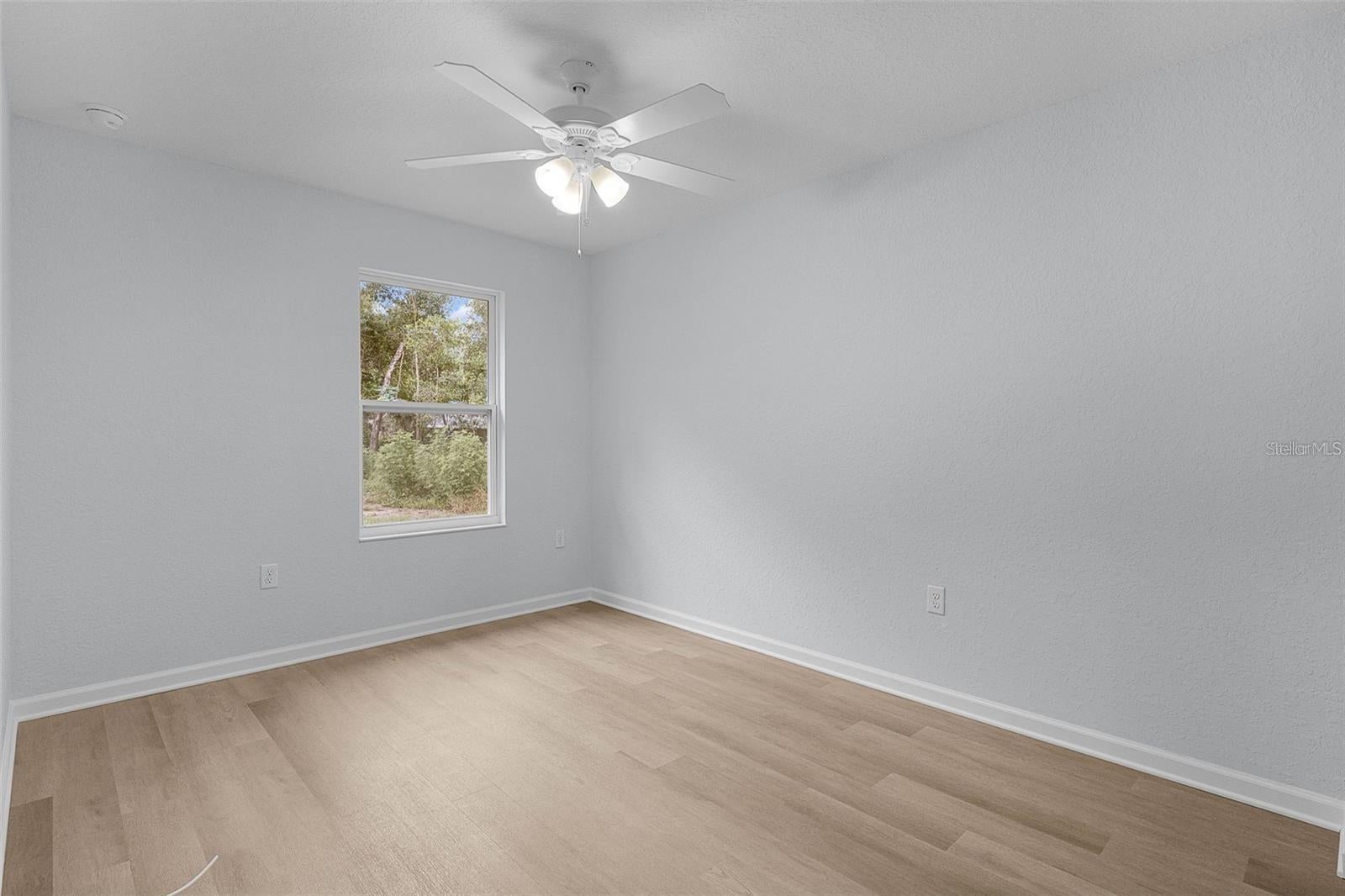 106 Sequoia Trl, Ocklawaha, FL 32179 photo