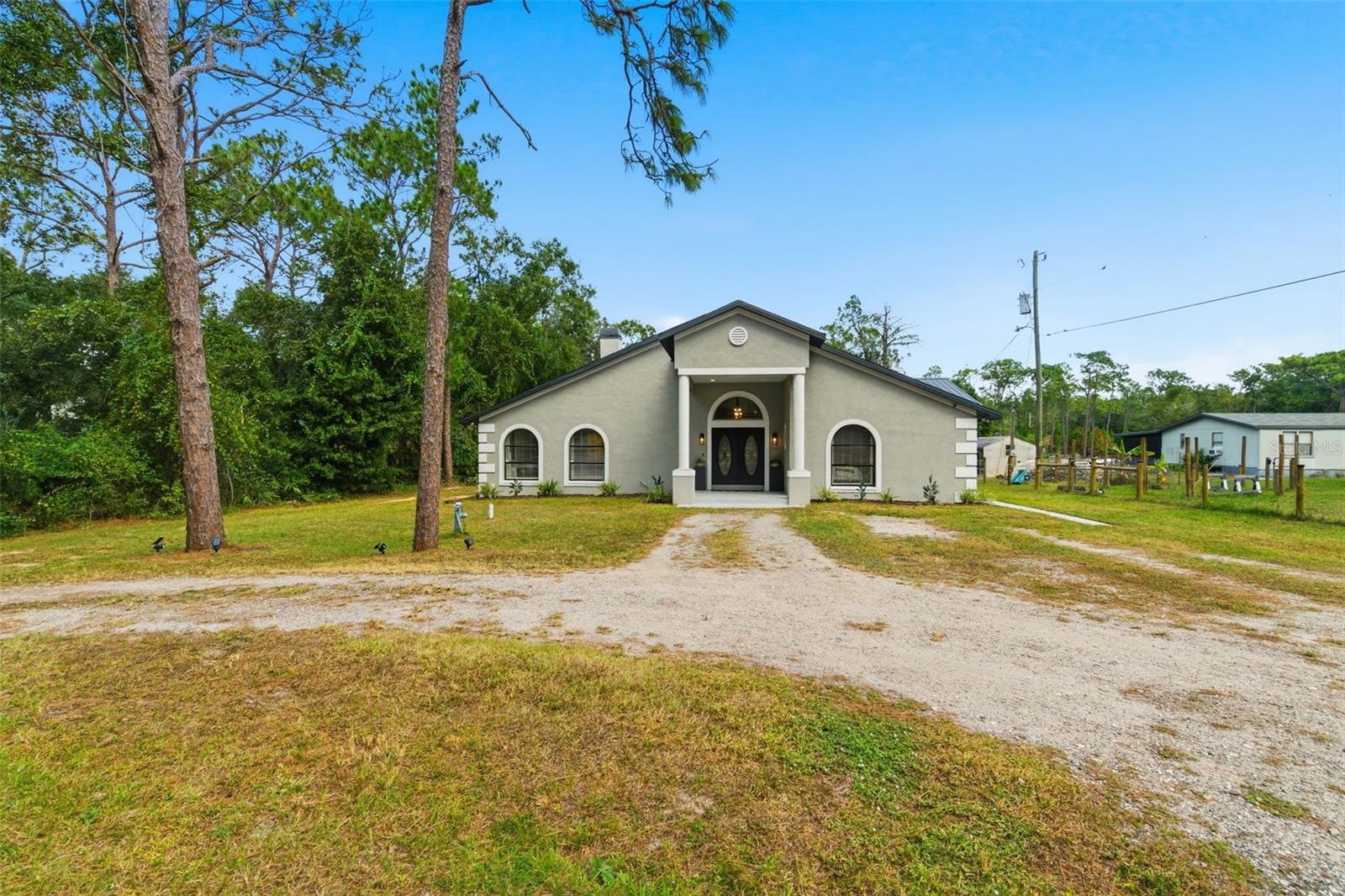 28809 Bennington Dr, Wesley Chapel, FL 33544 photo