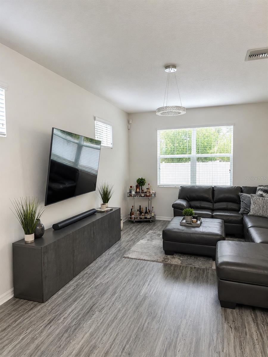 3008 E Sligh Ave, Tampa, FL 33610 photo
