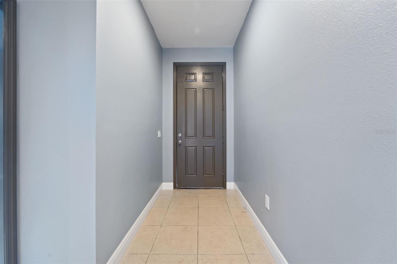 11006 Tahiti Isle Ln, Tampa, FL 33647 photo