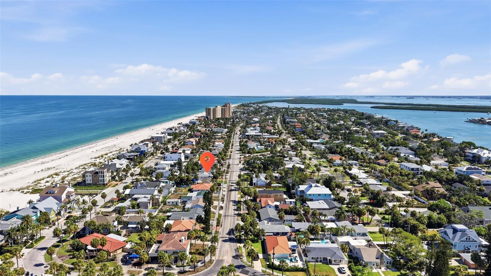 726 Mandalay Ave, Clearwater Beach, FL 33767
