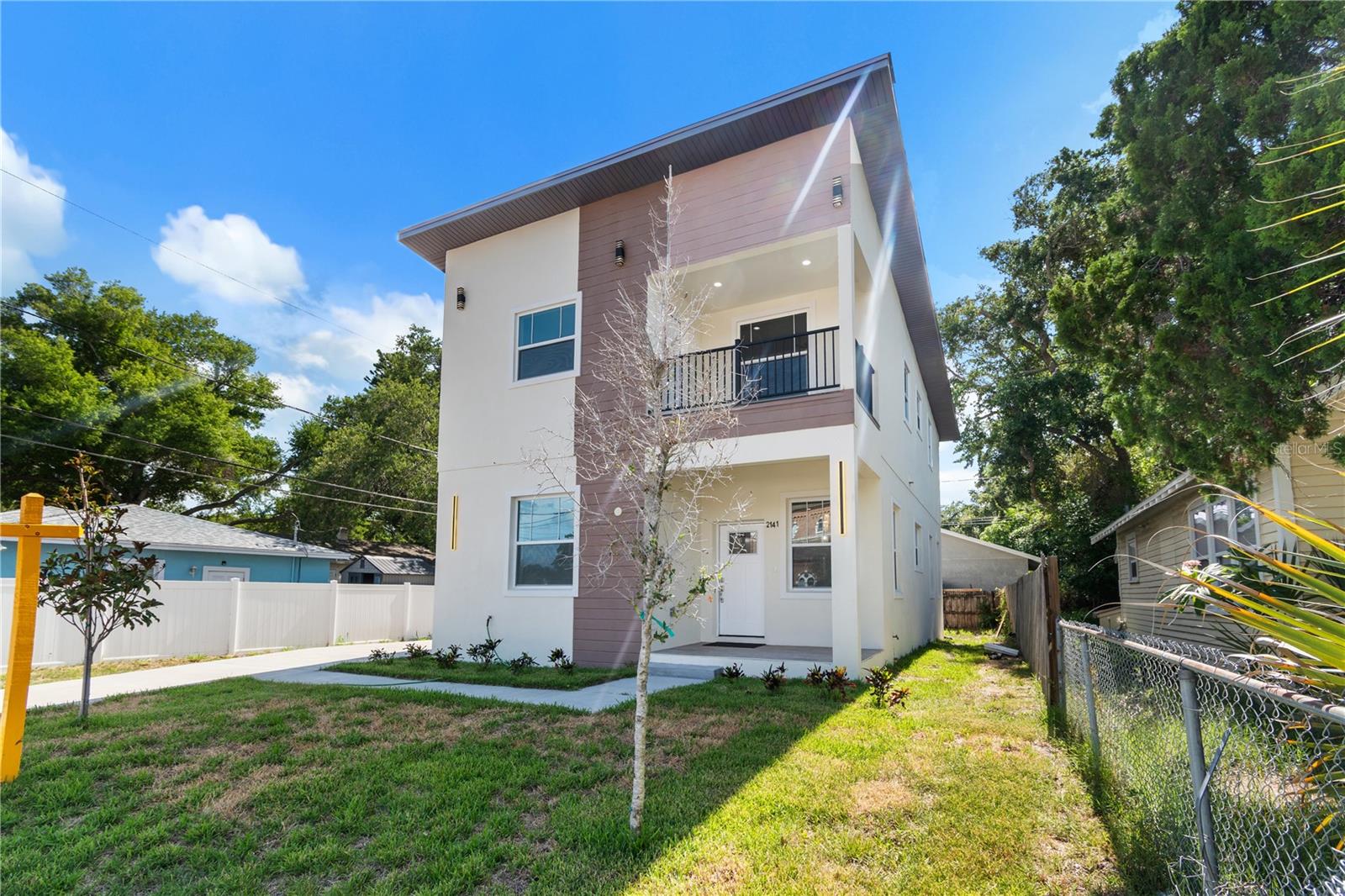 2141 Upton Ct, Saint Petersburg, FL 33712 photo