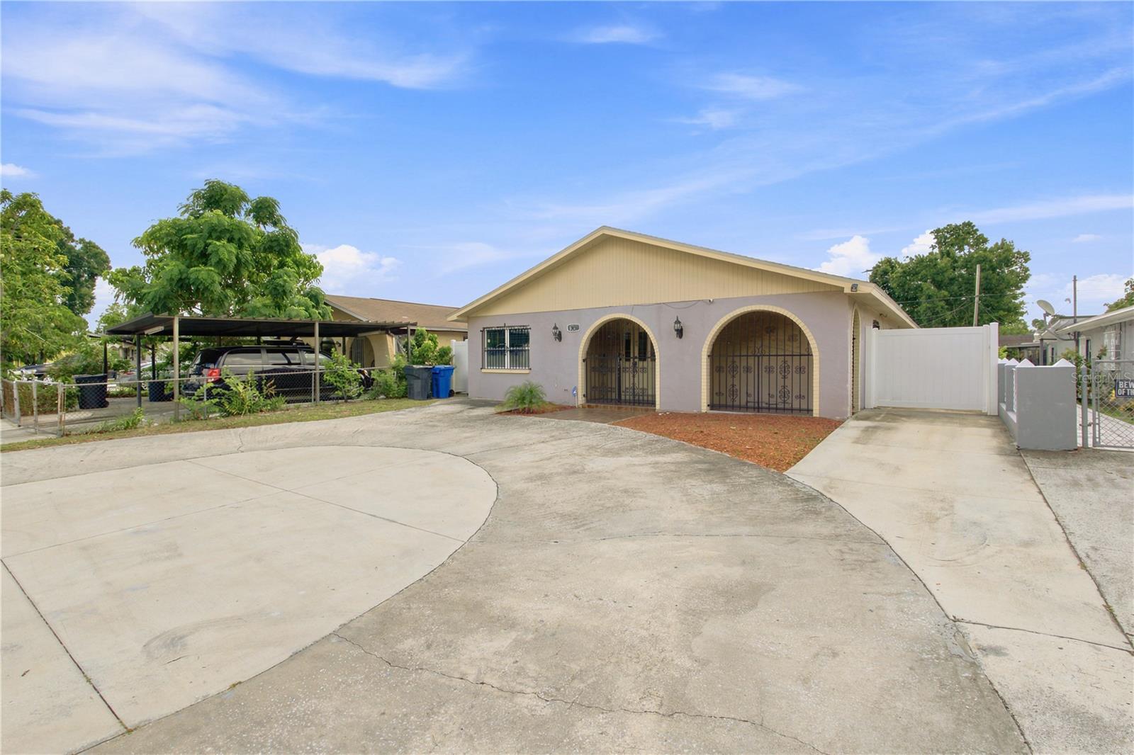 6513 N Manhattan Ave, Tampa, FL 33614 photo