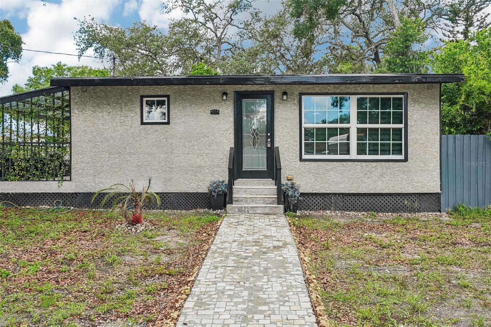 8514 N Branch Ave, Tampa, FL 33604 photo