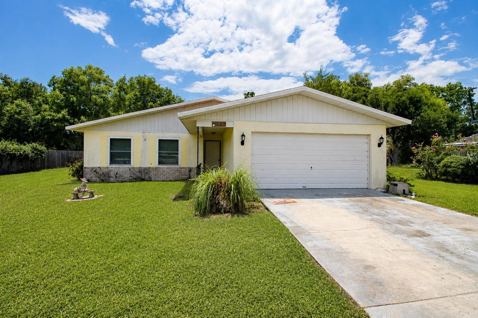 742 Bahia Cir, Ocala, FL 34472