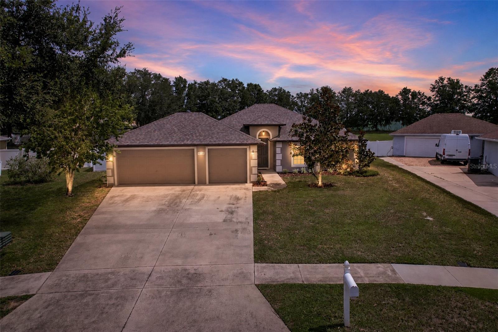 10105 Lenox St, Clermont, FL 34711
