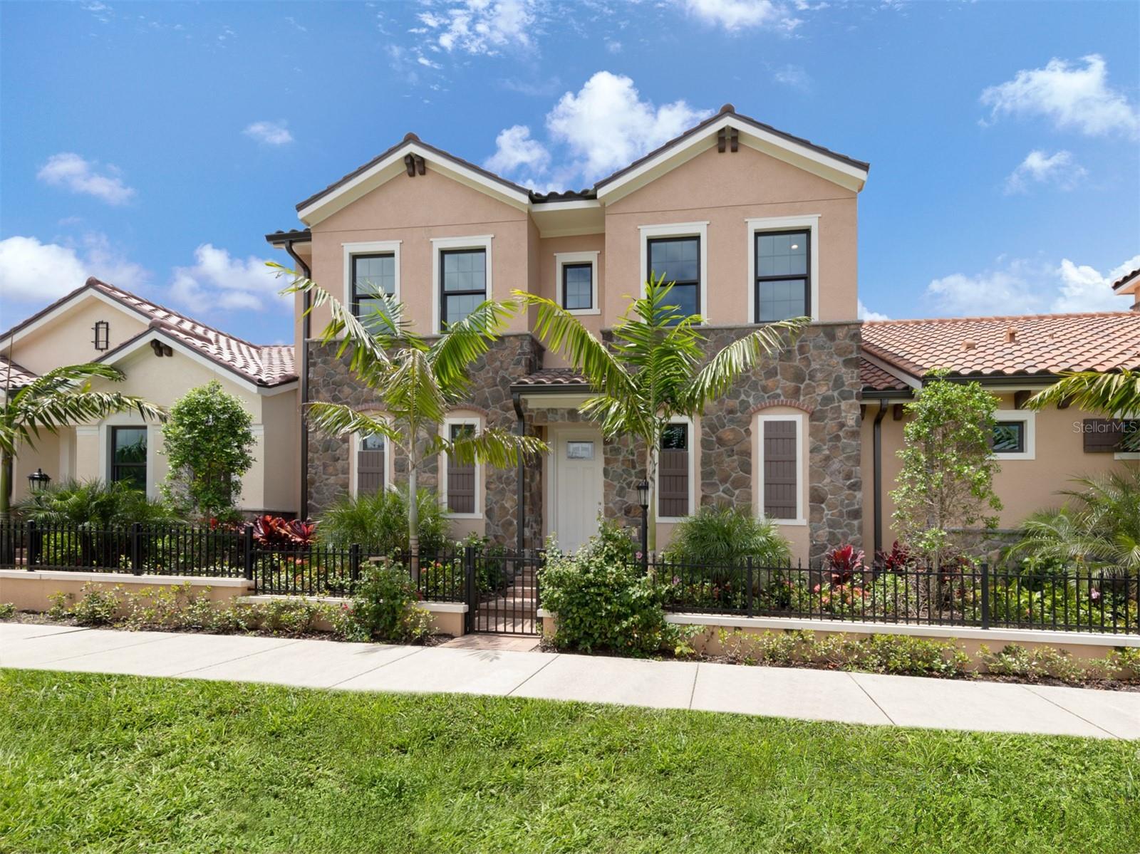 934 Venice Ave, Venice, FL 34285