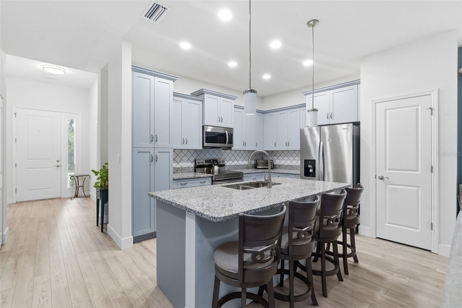 132 51 Street Cir, Palmetto, FL 34221 photo