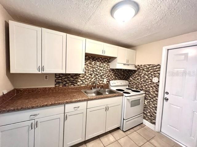9418 Greystone Rd, Thonotosassa, FL 33592 photo