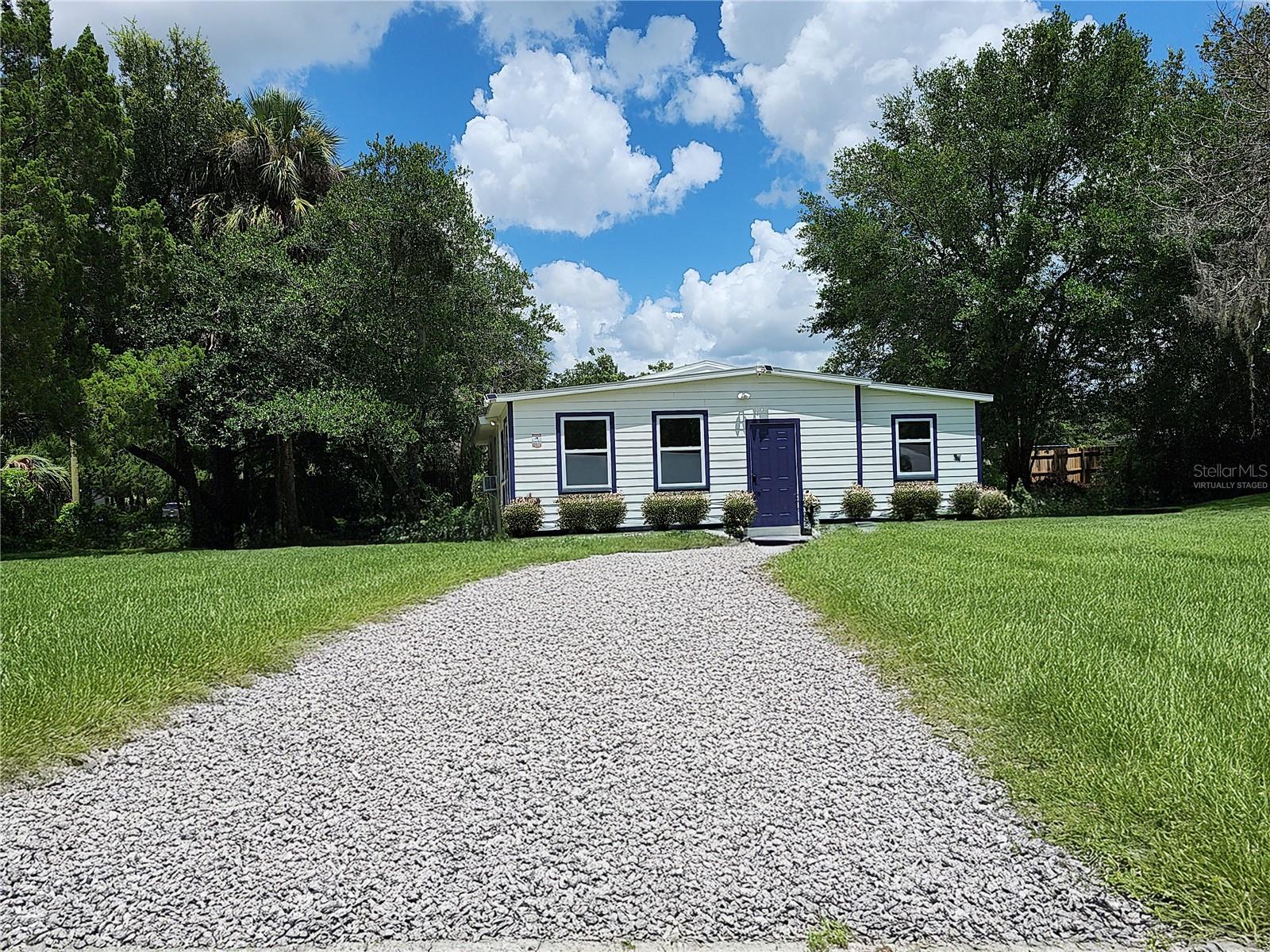 8569 Admiral Byrd Ln, Crystal River, FL 34429