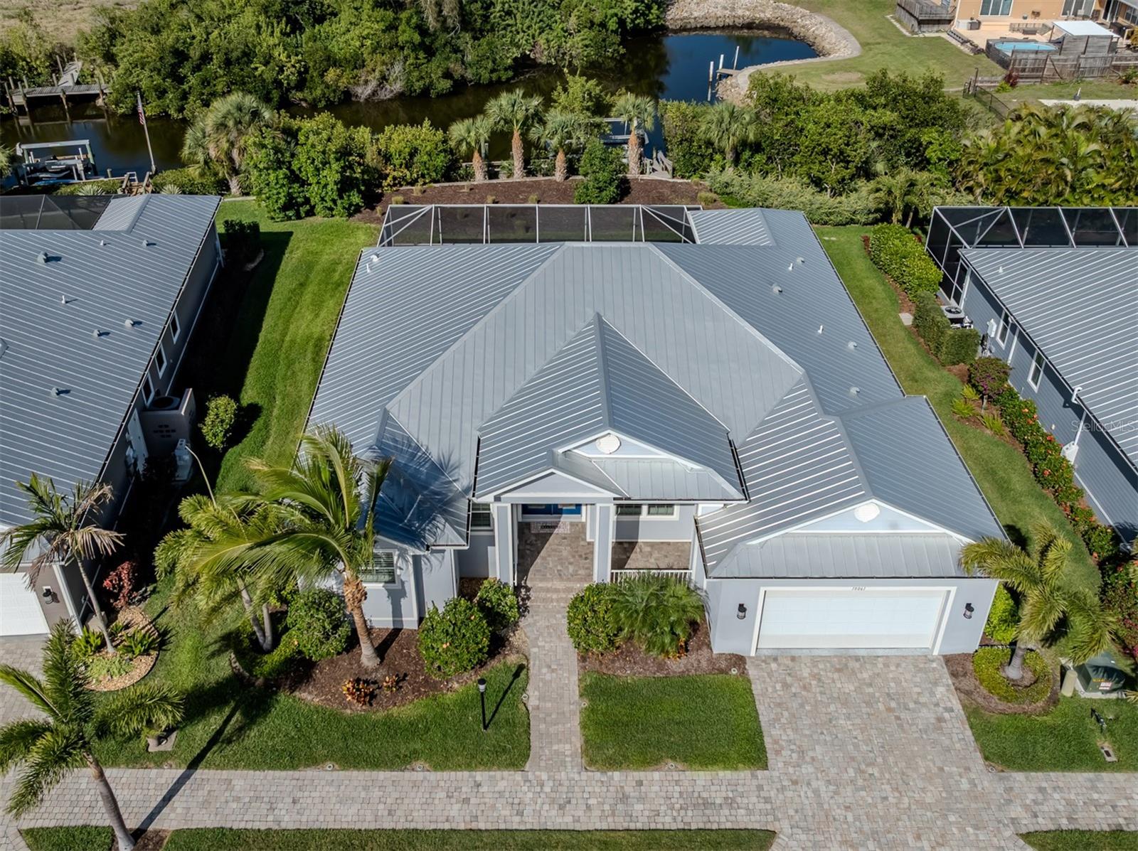 18061 Wooden Skiff Ct, Nokomis, FL 34275 photo