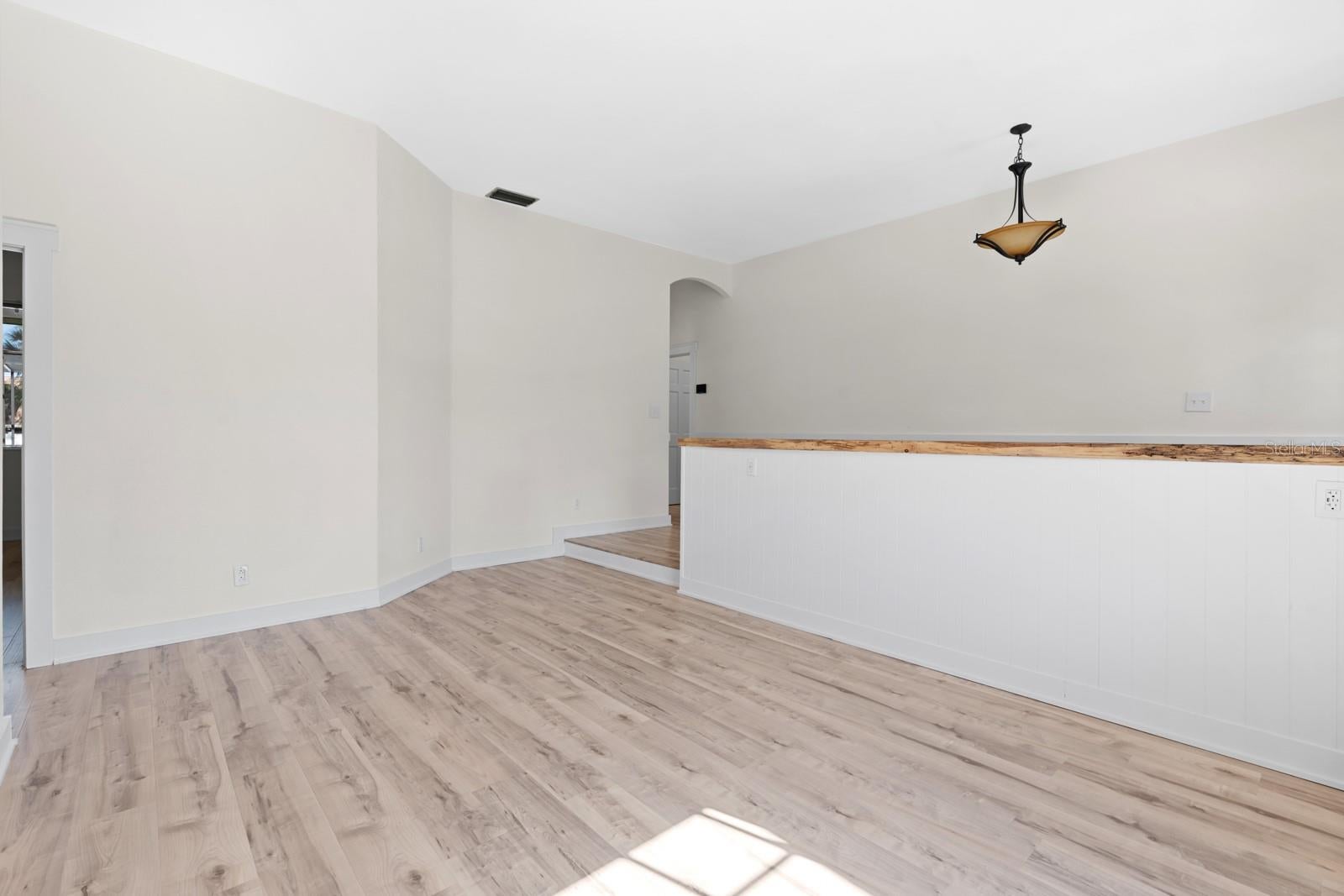 512 Caulder Park Rd, Seffner, FL 33584 photo