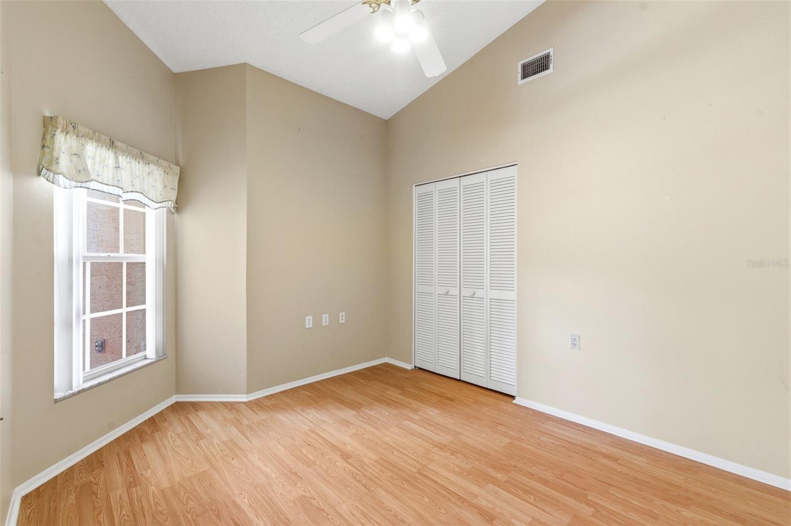 9851 Kingsport Ave, New Port Richey, FL 34655 photo