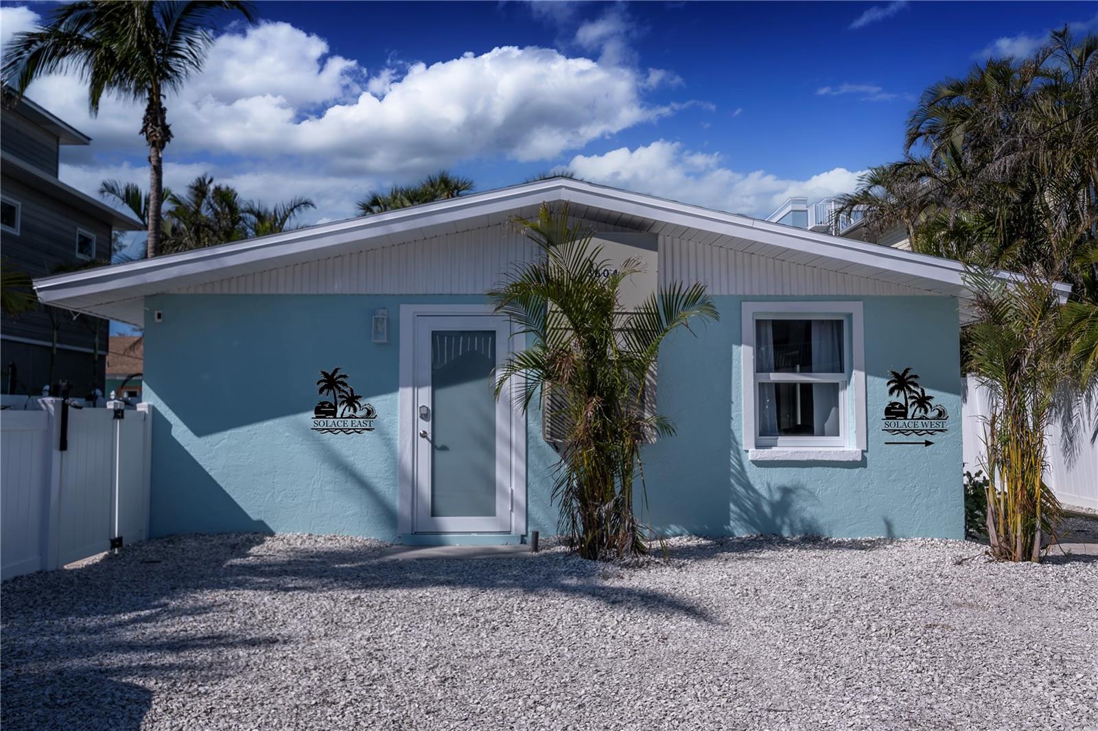 3604 Gulf Dr, Holmes Beach, FL 34217