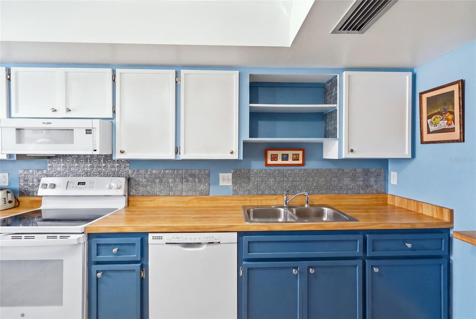 4835 Independence Dr, Bradenton, FL 34210 photo
