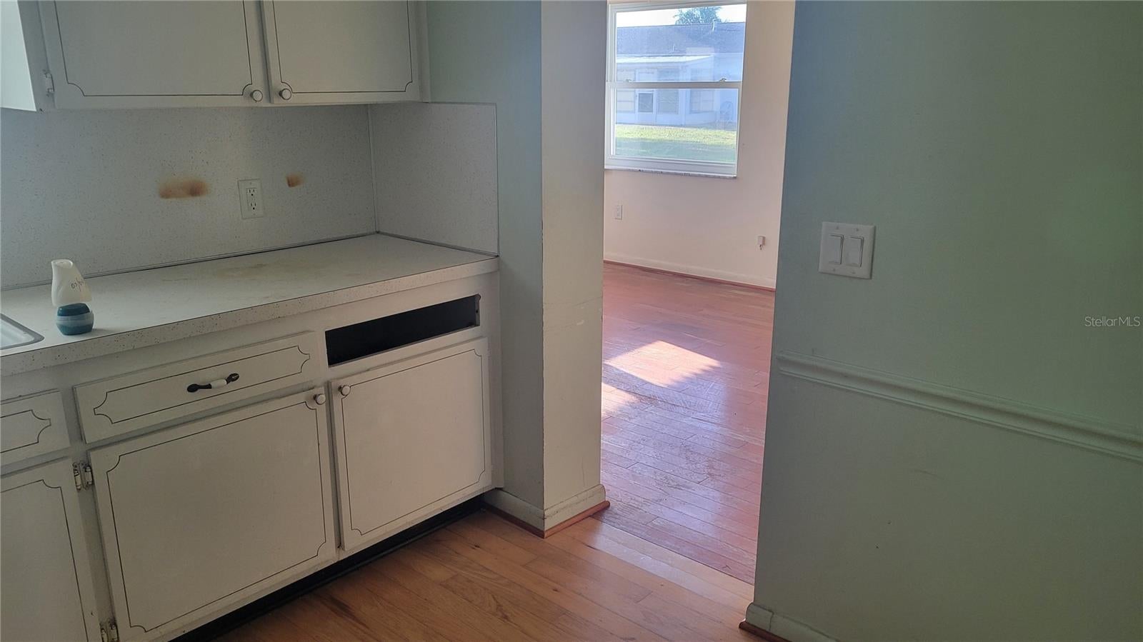 9850 Lily St #117, Pinellas Park, FL 33782 photo