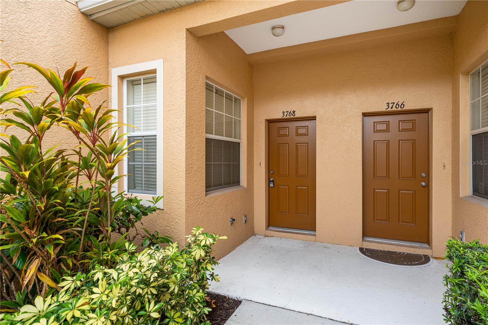 3768 Parkridge Cir #23 104, Sarasota, FL 34243 photo