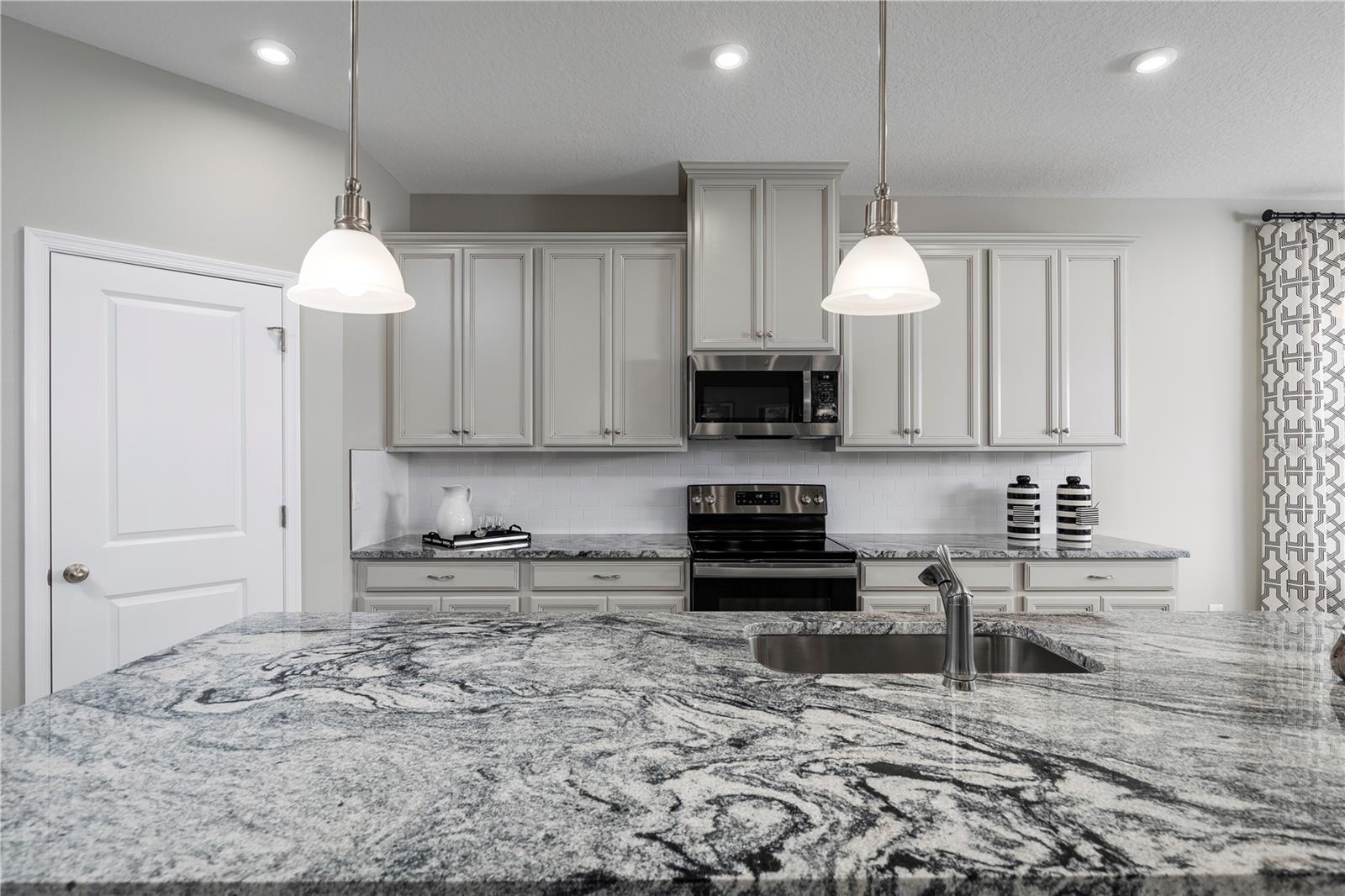 2198 Blue Heron Cir, Auburndale, FL 33823 photo