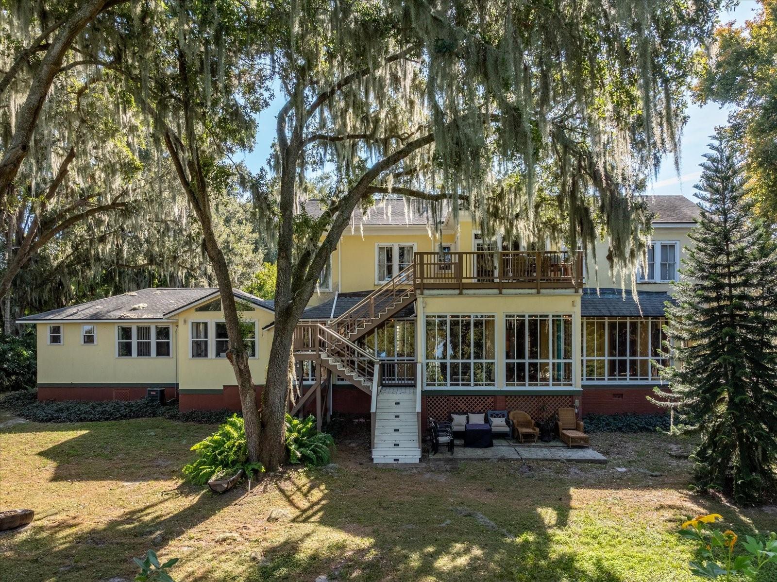 620 Tubb St, Oakland, FL 34760