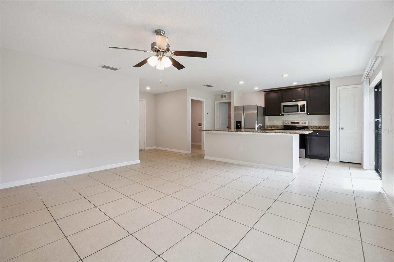 35669 Rose Moss Ave, Leesburg, FL 34788 photo