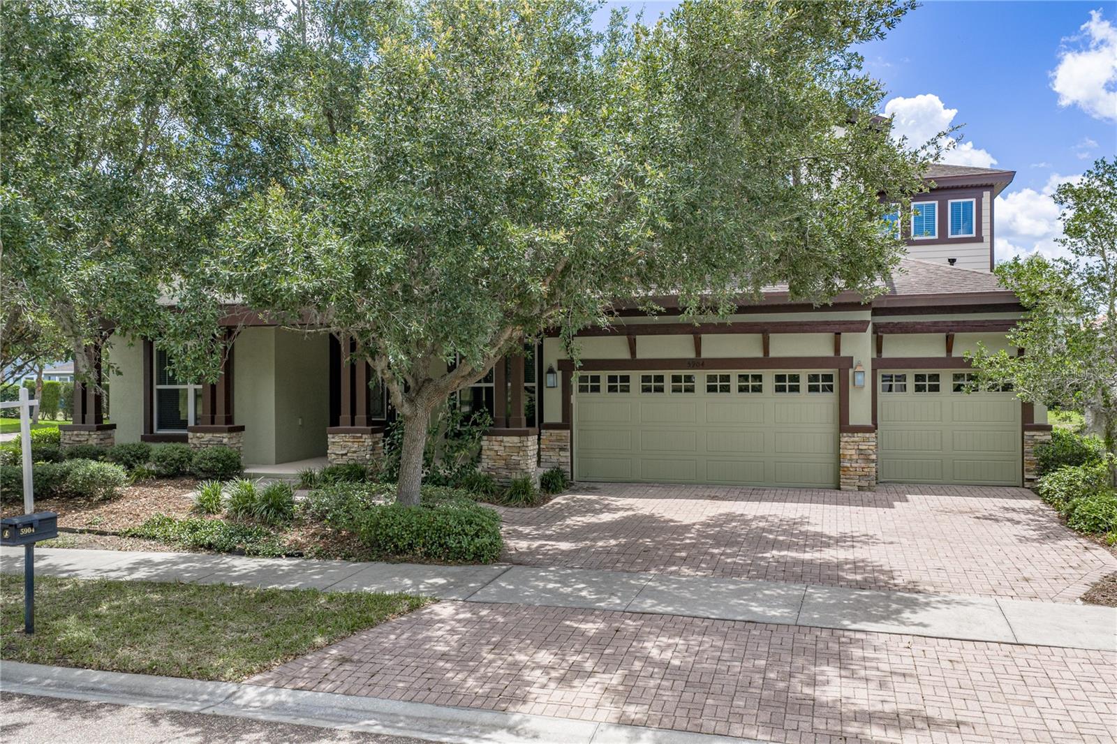 5904 Shell Ridge Dr, Lithia, FL 33547 photo
