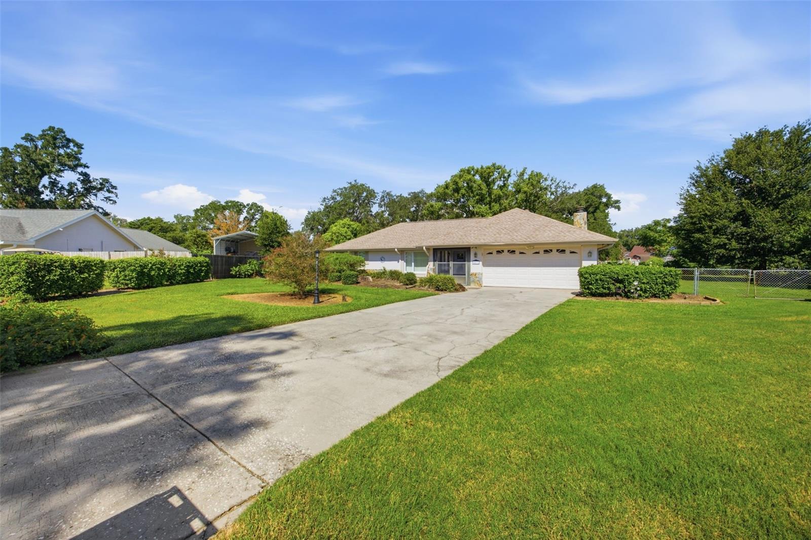 4431 Mohican Trl, Valrico, FL 33594 photo
